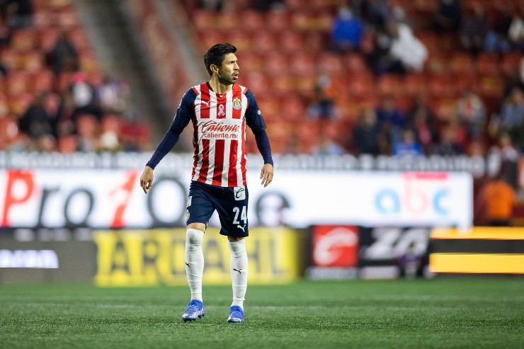 Oribe casi no vio minutos en Chivas (Imago7)