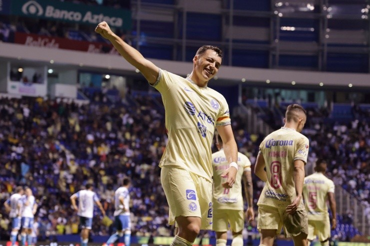 Federico Viñas se va del América