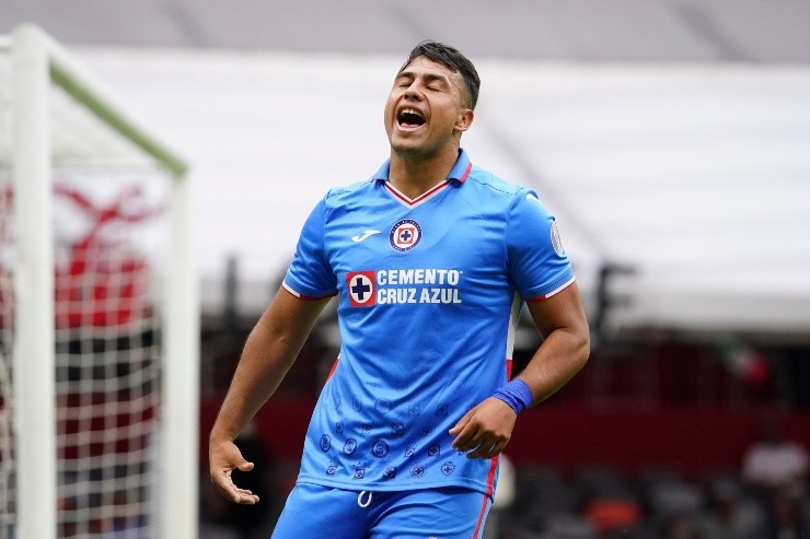 Iván Morales finalmente se quedaría en Cruz Azul. (Imago7)