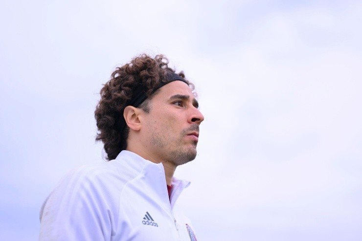 Ochoa tuvo sus primeras palabras como jugador del Salernitana (Imago7)
