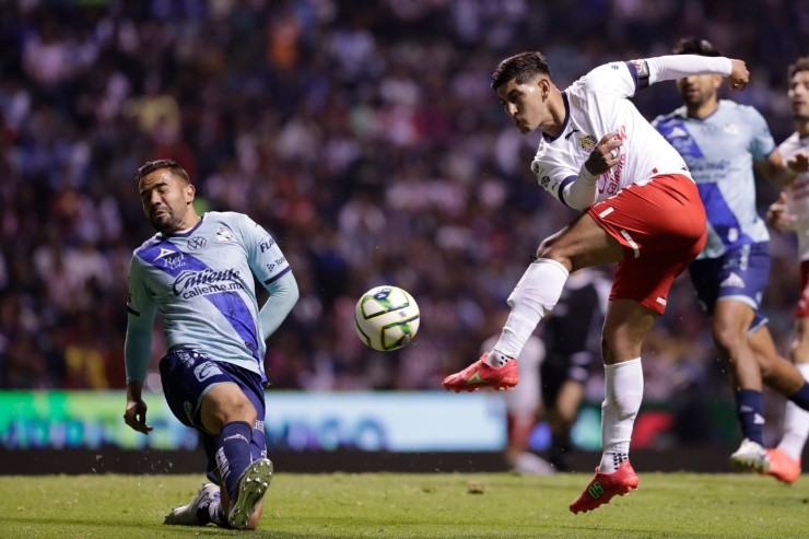 Victor Guzmán ya palpita el Clásico Nacional (Imago7)
