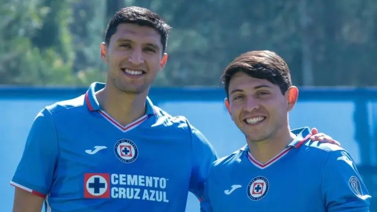 Gutiérrez y Silva, los últimos fichajes de la Máquina (@CruzAzul)