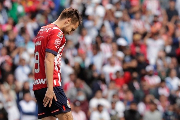 Canelo Angulo se irá de Chivas y ya lo siente (Imago 7)