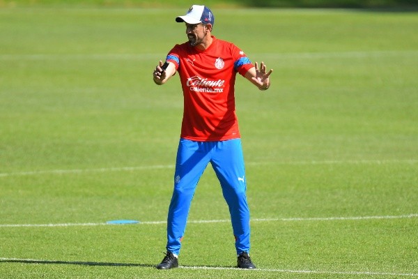 Veljko Paunovic y Fernando Hierro se quedaron en España (Imago 7)