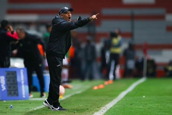 Raúl Gutiérrez hizo un pedido para la Copa Sky (Imago 7)