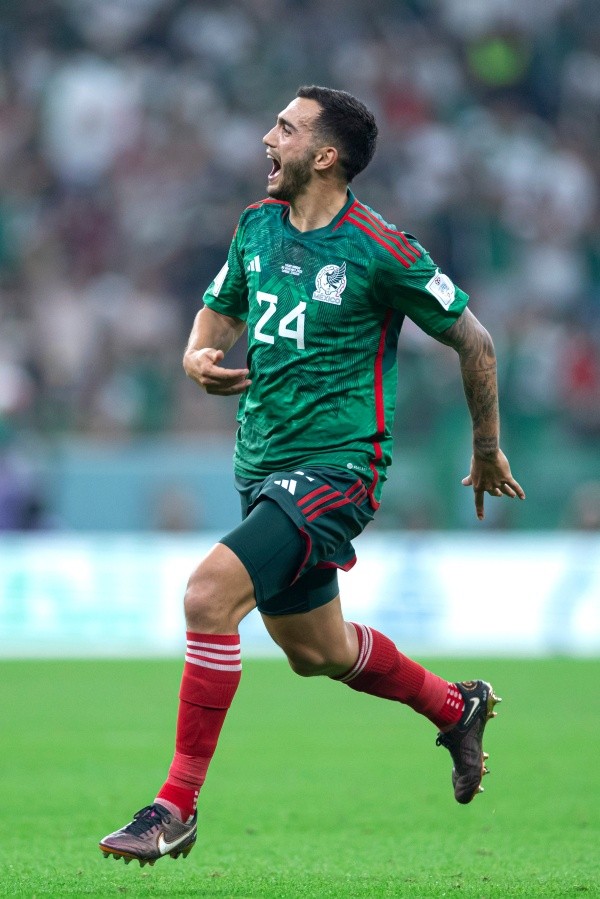 Luis Chávez, nominado al mejor gol del Mundial (Imago 7)