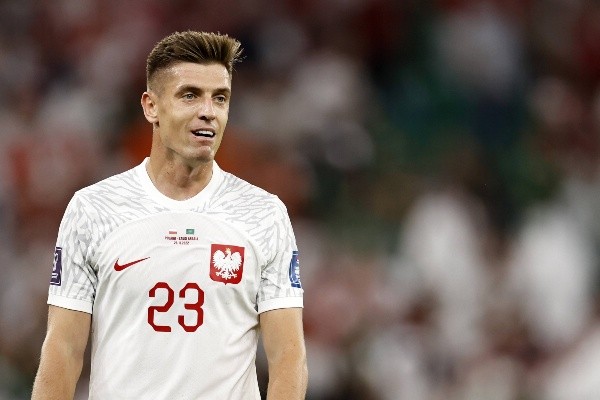 Piatek sumó minutos con Polonia en Qatar (Imago)
