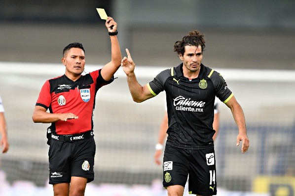 Pollo Briseño seguirá en Chivas (Imago 7)