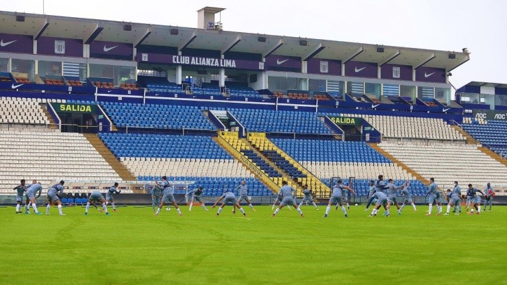 Alianza Lima es uno de los equipos más campeones del fútbol peruano.