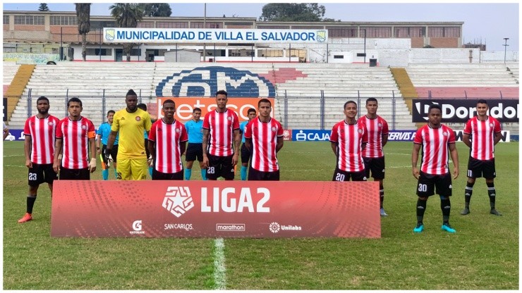 El plantel de Unión Huaral en un cotejo de la Liga 2. (Foto: Flick Liga de Fútbol Profesional)