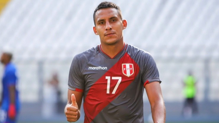 Alex Valera delantero de la Selección Peruana. (Foto: Twitter de la Selección Peruana)