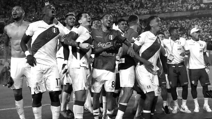 Siguen las malas noticias: La millonaria cifra que perdió Perú por no clasificar al Mundial Qatar 2022. (Foto: Getty Images)