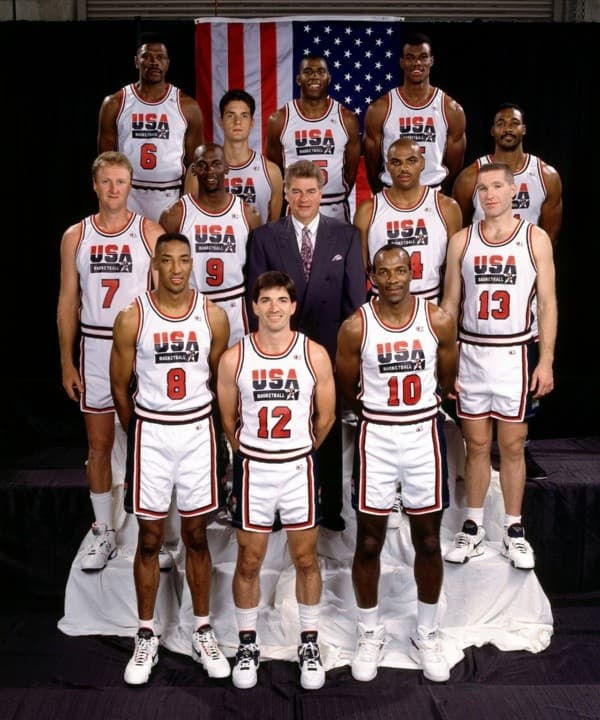 Michael Jordan formando parte del Dream Team ganador en Barcelona '92 (Getty Images)