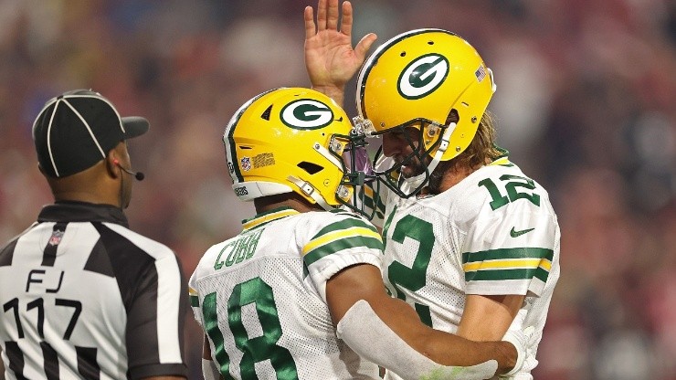 Aaron Rodgers con Randall Cobb.